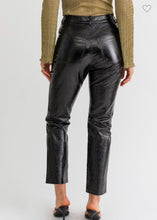 Load image into Gallery viewer, Shinny Black Faux Leather Pants
