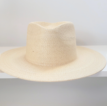 Load image into Gallery viewer, Finley Raw Straw Hat
