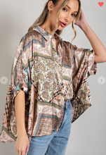Load image into Gallery viewer, Olive Paisley Half Sleeve Blouse
