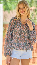 Load image into Gallery viewer, Flower Print Bubble Sleeve Blouse
