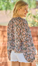 Load image into Gallery viewer, Flower Print Bubble Sleeve Blouse
