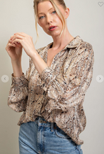 Load image into Gallery viewer, Snake Print Button Down Blouse
