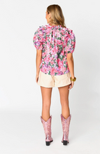 Load image into Gallery viewer, Pink Rose Floral Blouse
