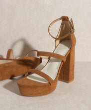 Load image into Gallery viewer, Raelynn - Suede Platform Heels
