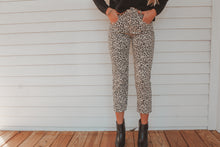 Load image into Gallery viewer, Leopard Print Pants
