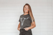 Load image into Gallery viewer, BULL HEAD GRAPHIC CROPPED TOP
