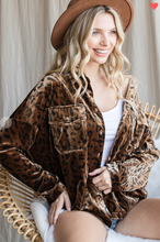 Load image into Gallery viewer, Leopard Velvet Blouse
