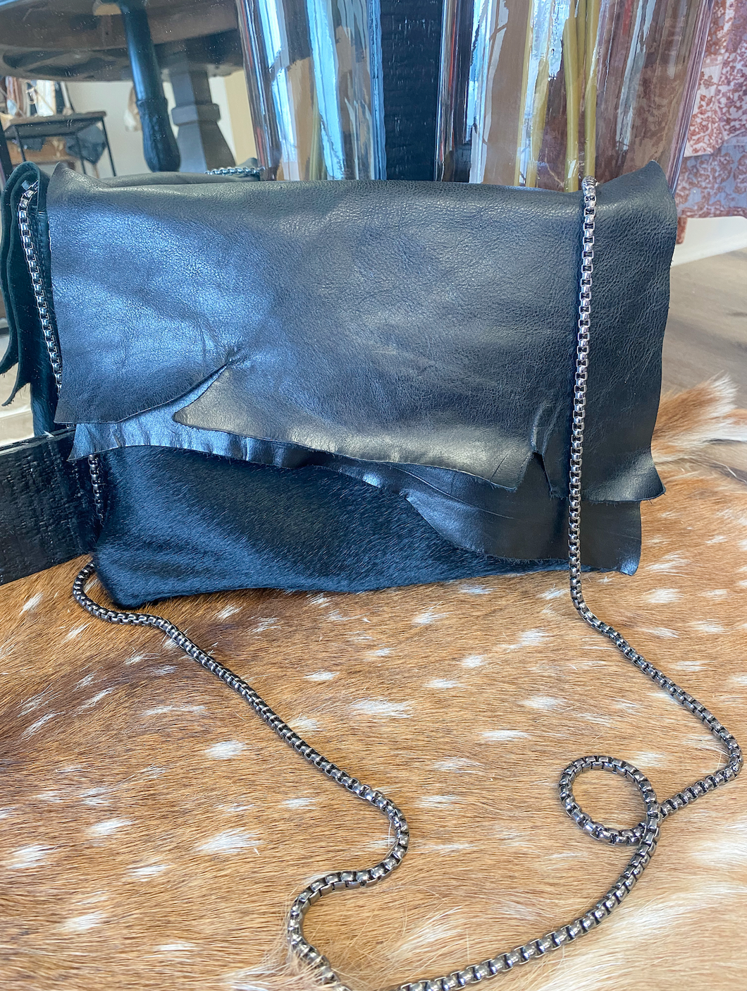 Double Flap With Black Cowhide Body