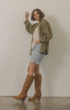 Load image into Gallery viewer, Camel Knee High Boots
