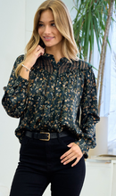 Load image into Gallery viewer, Lace Fall Floral Blouse
