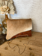 Load image into Gallery viewer, Sierra Croc with Beige Hide Clutch/Crossbody
