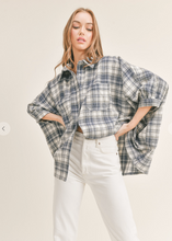 Load image into Gallery viewer, Oversized Blue Plaid Top
